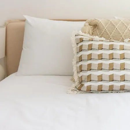 Guestready - Cozy Retreat In A Quiet Neighborhood 招待所 3*